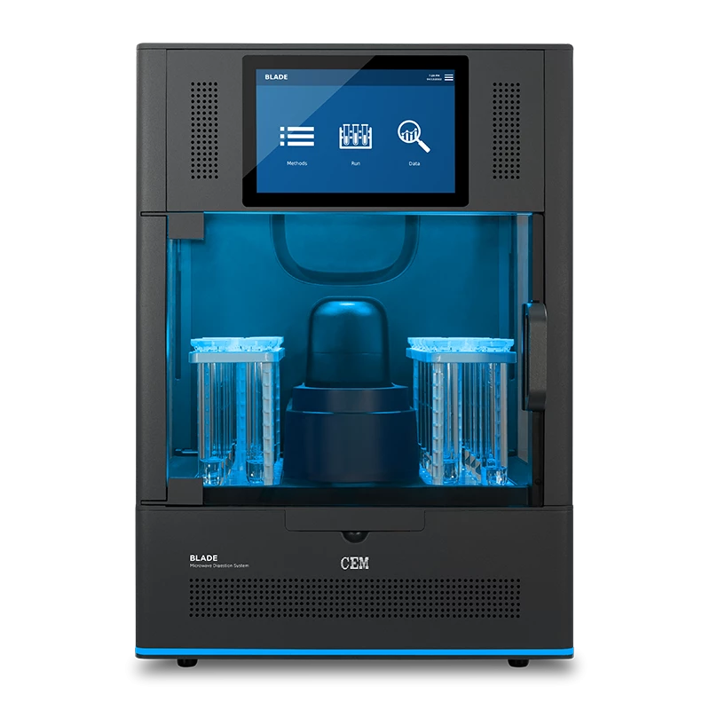 BLADE_Straight-On_withShadow